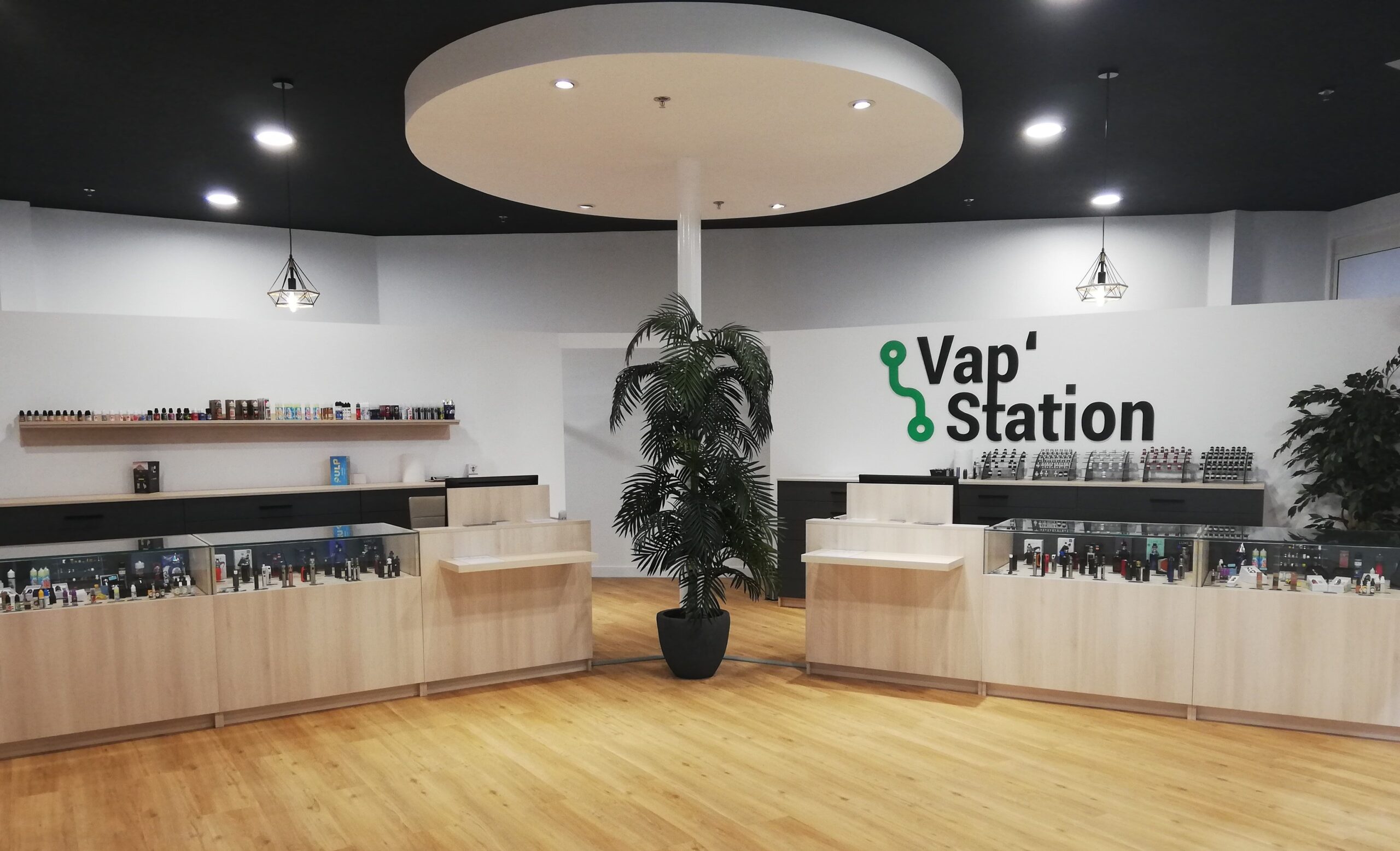 YFFINIAC-22-Vap-Station-1