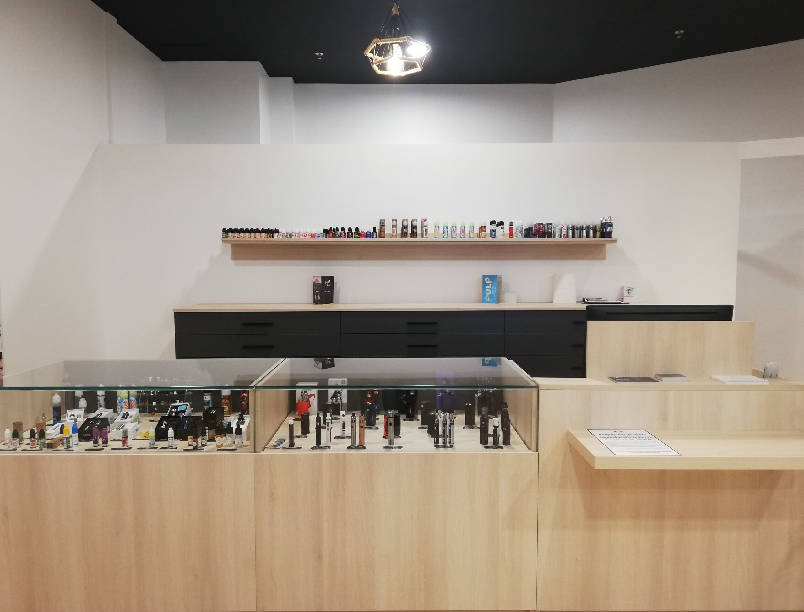 YFFINIAC-22-Vap-Station-9